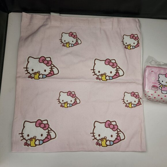 Hello kitty Bundle - Picture 2 of 4